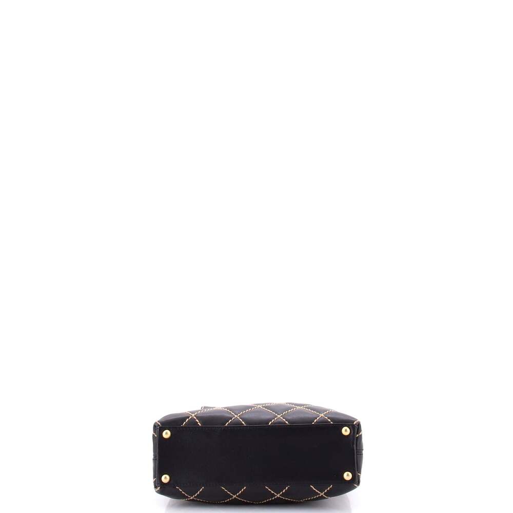 Chanel Surpique Tote Quilted Leather #247416C17B - Picture 4 of 7